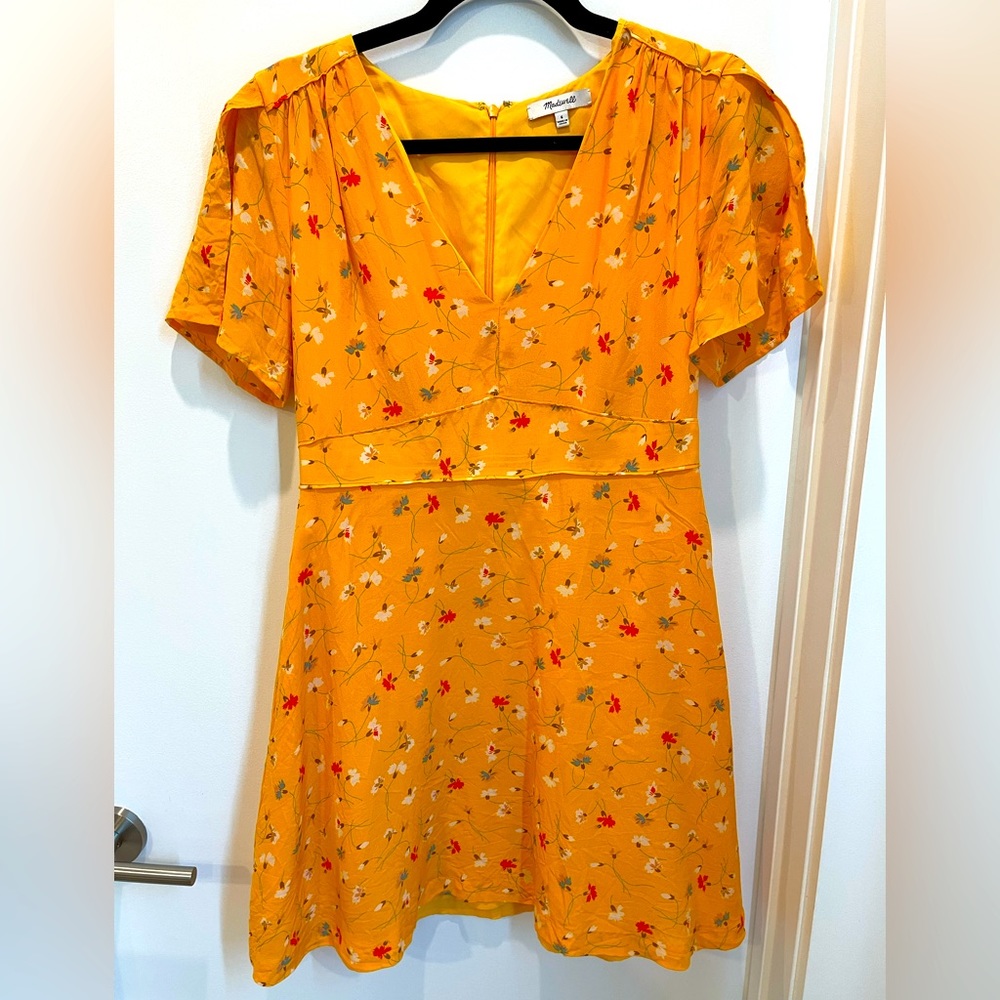 Madewell 100% silk yellow floral sundress. size 6.